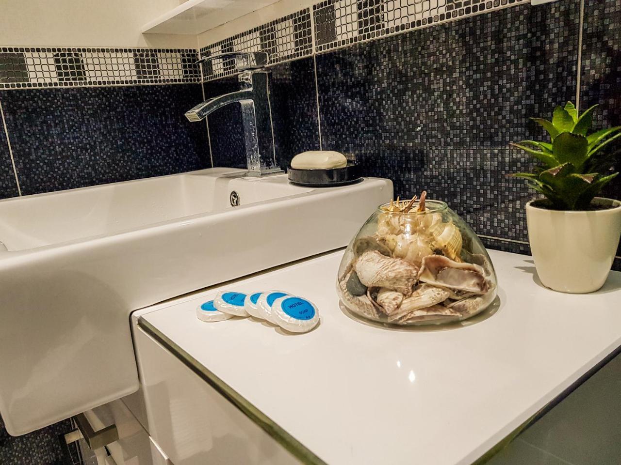 Hotel T Apartment 高尼奥 外观 照片